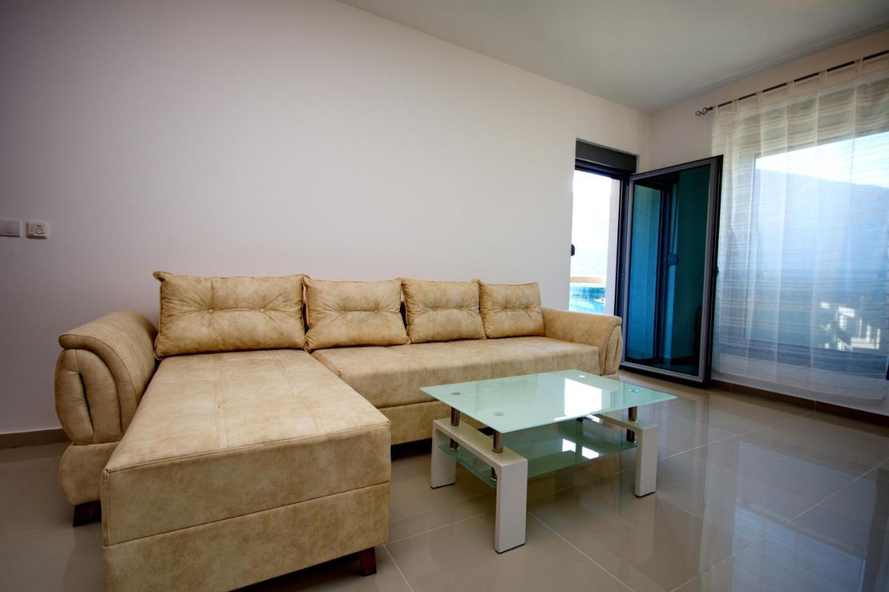 Apartment Dobrota Tomici  Dış mekan fotoğraf